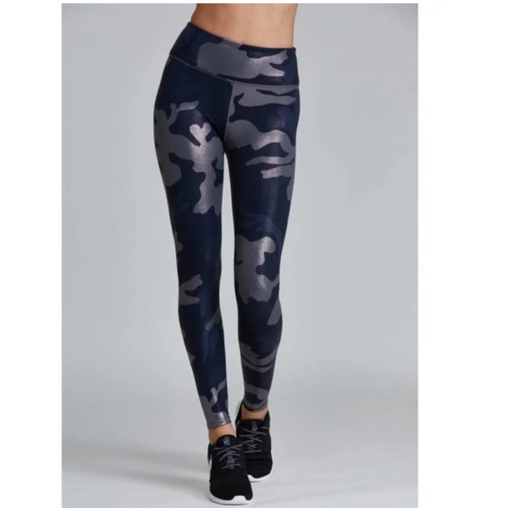 Noli Guerra Metallic Camo Legging